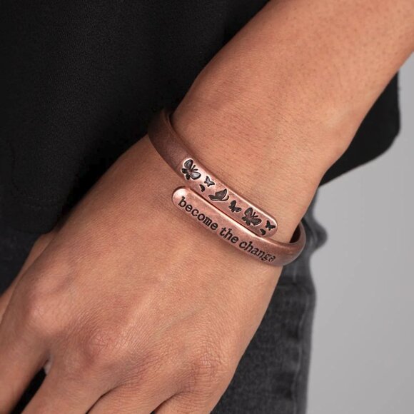 Paparazzi Jewelry Accessories - WINGS of Change - Copper Bracelet - Vintage - Picture 3 of 4